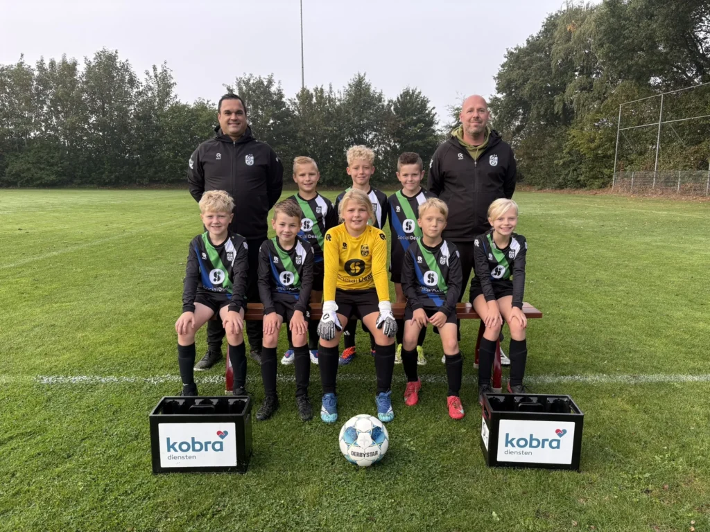 Teamfoto SJO KSV/Erix O10-1JM, seizoen 2026/’27