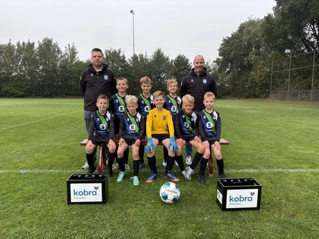 Teamfoto SJO KSV/Erix O10-2JM, seizoen 2026/’27